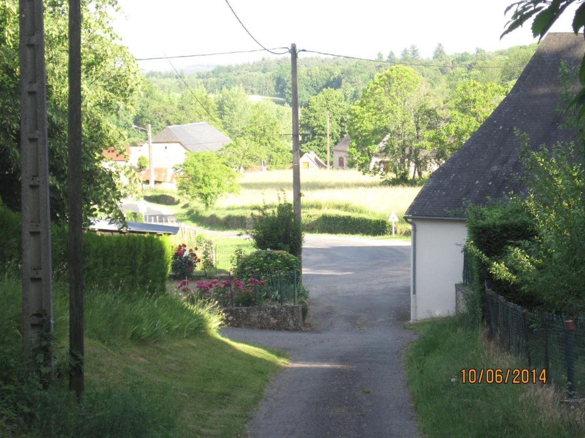 Hotel Le Commerce Neuville  Екстериор снимка